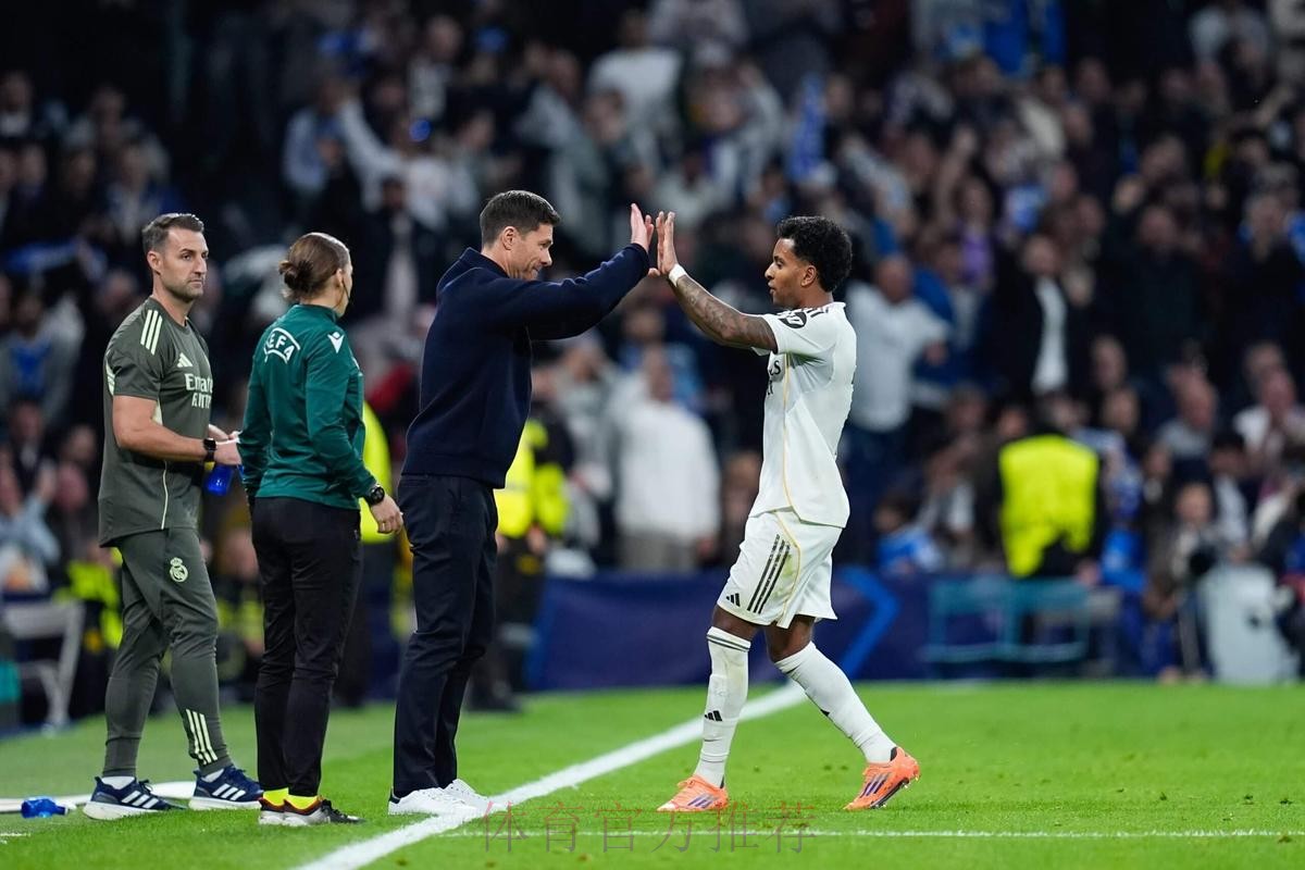 TA:阿隆索本来还想签两人 皇马一月不会有引援 TA:阿隆索本来还想签两人 皇马一月不会有引援