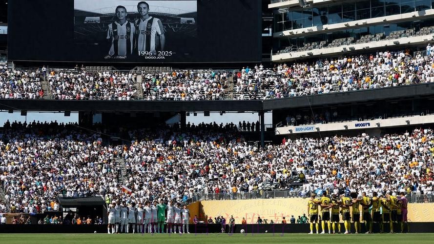 马卡:皇马场均6.5万观众 是世俱杯最具人气的球队